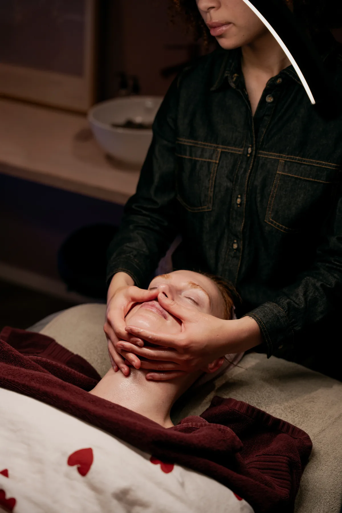 Clear-Skin-Acne-every-face-institute-4-2.png (1)